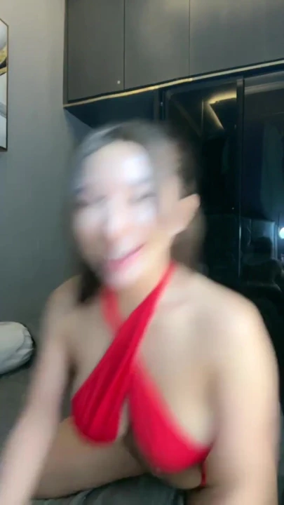 "Model canlı kavun çevrimiçi" den önemli an