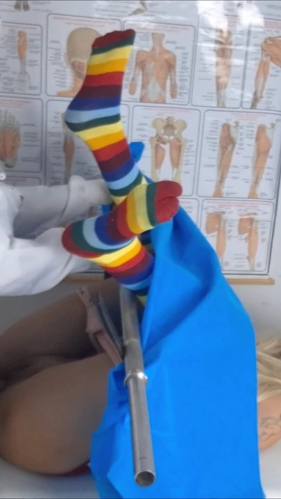 Doktor ve hasta arasındaki gerginlik boşalmayla bitiyor! | Klip 2