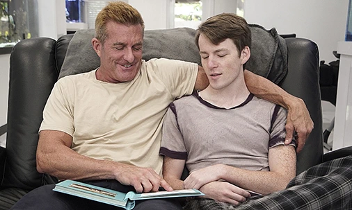 Familydick - üvey baba pound onun çocuklar pislik