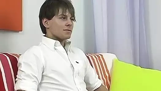 Amatör Johnathan Bradley yapıyor, röportaj yapıyor ve boşalıyor