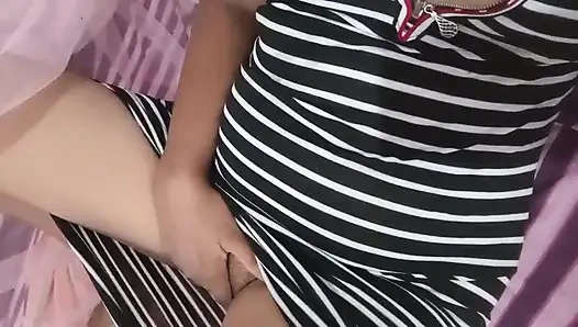 Harika büyük memeli ve aç amcıklı ateşli kız remido şehvet eğlencesi