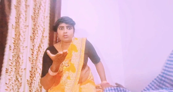 Hintli üvey anne ve üvey oğlu Telugu edepsizce konuşuyor