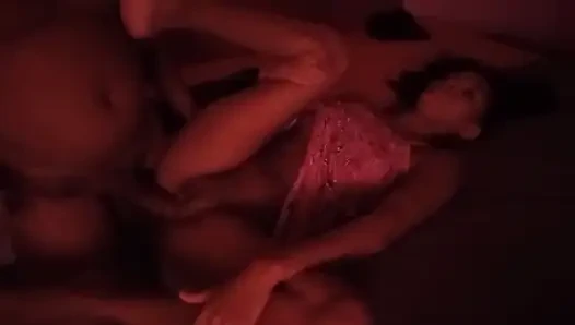 Üvey kızım bana kıçını veriyor