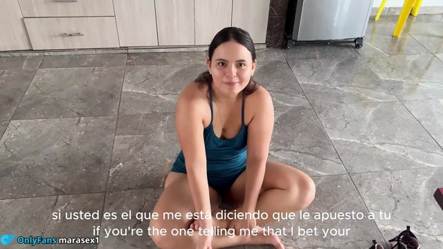 Büyük götlü ve sıkı amcıklı fit latin spor salonundan sonra büyük döl alıyor