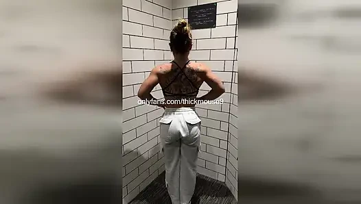 AMCıK TEŞHIRI - GENÇ KıZıN YOGA RUTINI YANLıŞ GIDIYOR