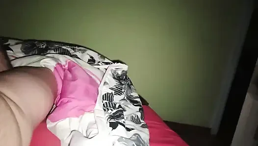 Büyük, nemli vajina