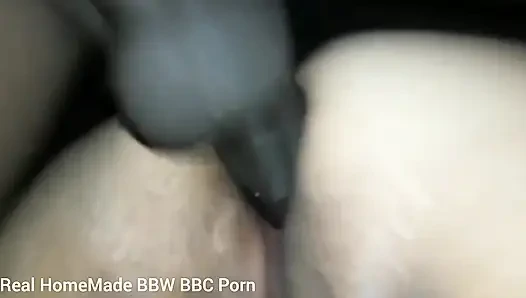 Hintli iri güzel kadın derin anal yüksek sesle inliyor yoğun orgazm