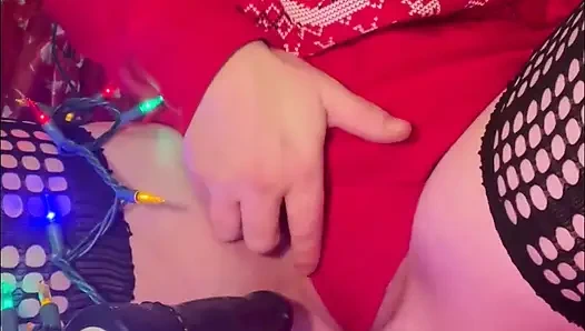 Noel ışıklarında fışkırtıyor- güzel kızıl orta yaşlı seksi kadın seks makinesiyle oynuyor