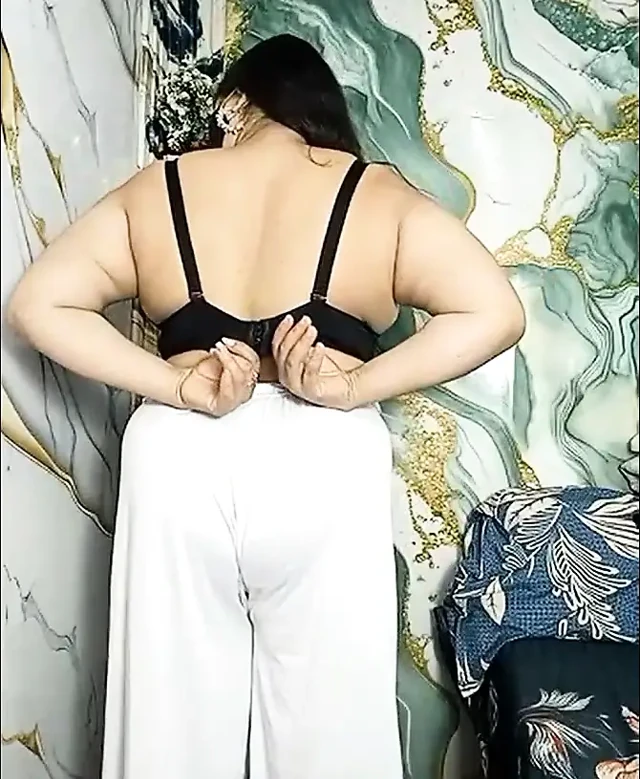 Bir influencer'ın viral mms'leri