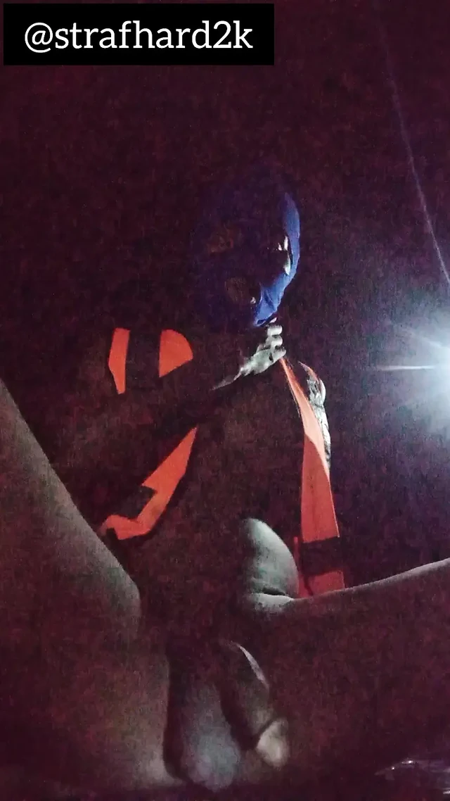 Late night creamy cum from a bareback hunk, My hide black dick strokes well