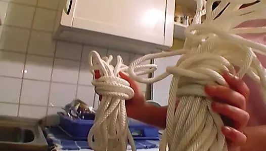 Bir şaşırtıcı görünümlü Alman bayan seviyor hoş bir sert horoz