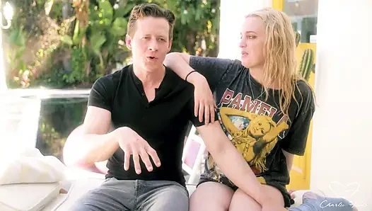 Charlie Forde, Shawn Alff'in rol aldığı sahne için röportaj yazımı