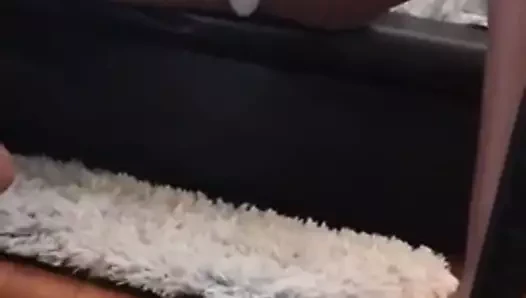 Latina ile ona beyaz arkadaşı