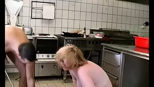 Acımasız sikme ders ile dik adım anne