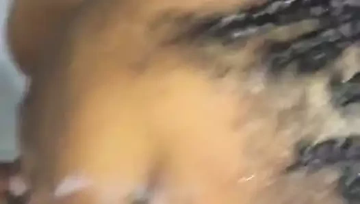 Yüz kafasını yayınla