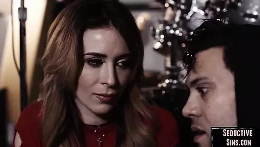 Muhteşem bebek parmaklı ve becerdin tarafından gitarist