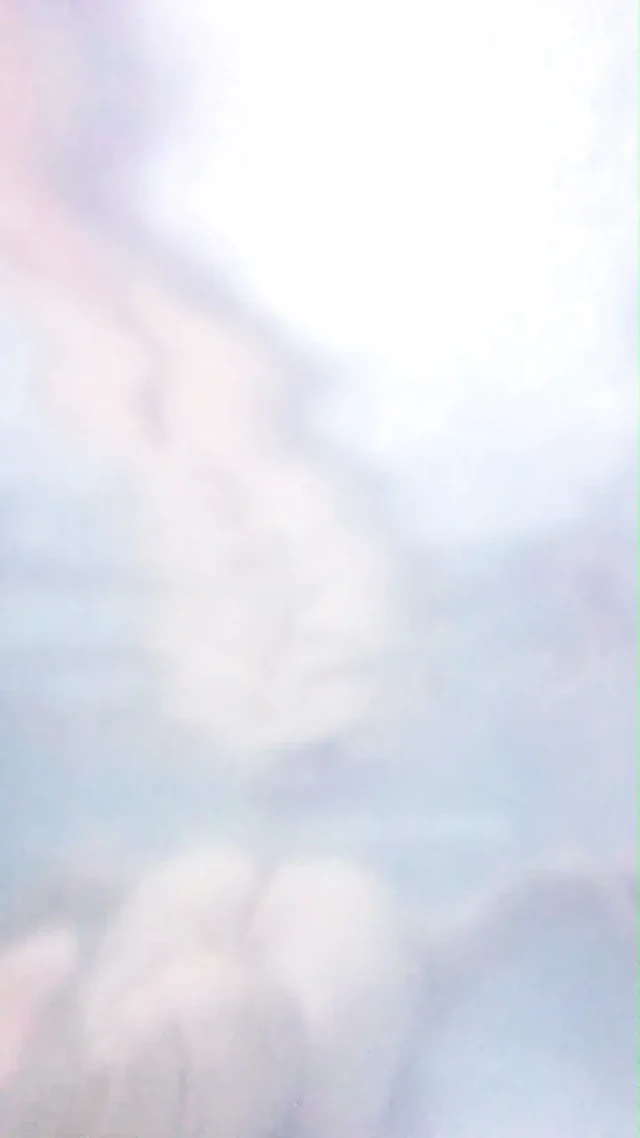 Bandar Sissy su altında konuşup bağırarak sikilmek istiyor