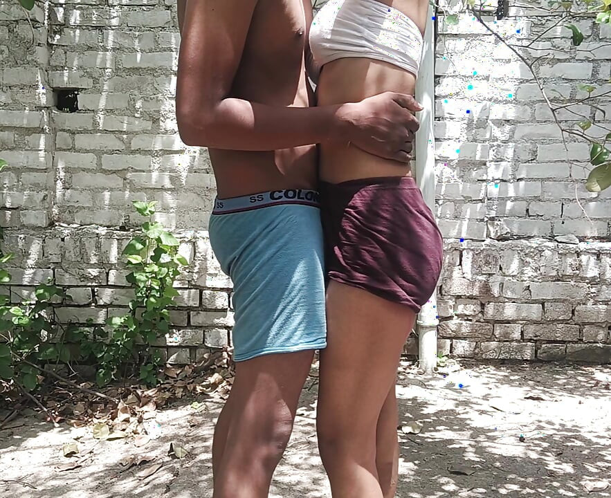 Girlfriend Ko Mile bula ke usko miya Khalifa bana ke chodda