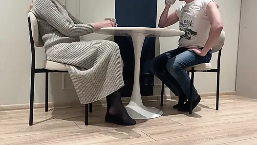 Olgun orta yaşlı seksi kadın damadını baştan çıkarıyor