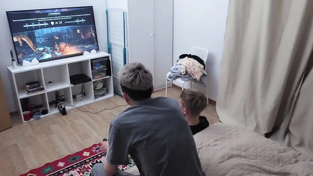 Twink ağzına bahse girdi ve kayboldu