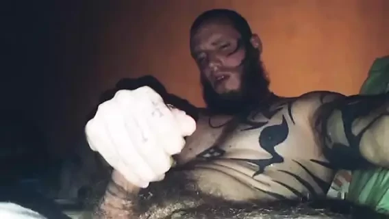 Viking boşalıyor