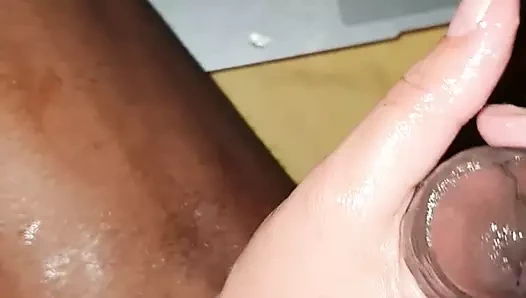 Bbc yağlı handjob iş ev yapımı çift