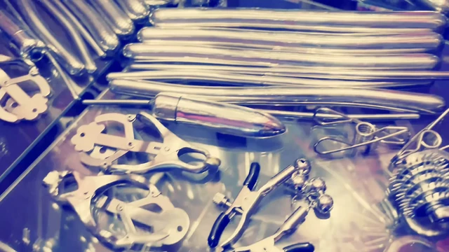 Carnal Chambers, БДСМ-дом, Белфаст, NI, Великобритания