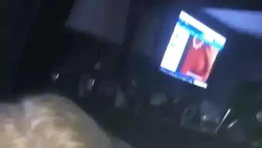 Seksi bbw yağlar yukarı