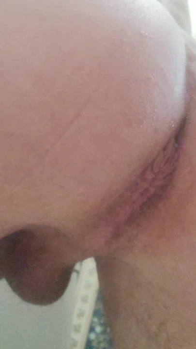 Ejderha düğüm dildo beni çok iyi genişletti