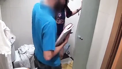 Carlota o kadar pis bir sürtük ki erkekler 10 dakika bile dayanamıyor