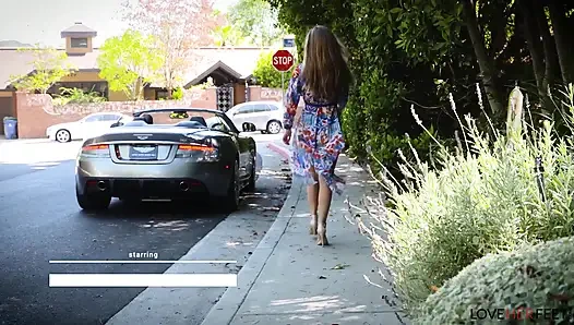 Lena Paul's 007 ride