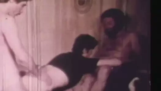 Vintage 1960 - neredeyse bir amatör üçlü