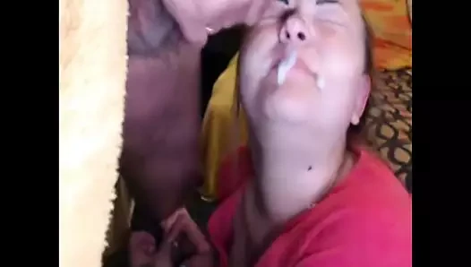 O esiyor ve çiseliyor