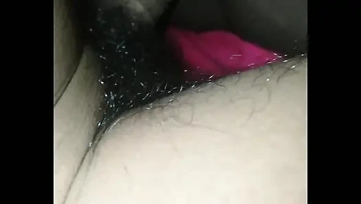 I poured my cum on my girlfriend's pussy, she asked me to pour it on her.