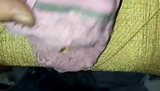 Dükkandaki kız bana zevk almam için bunları verdi