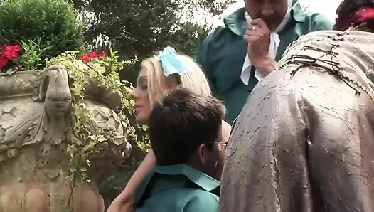 Özel kıyafetlerle seks