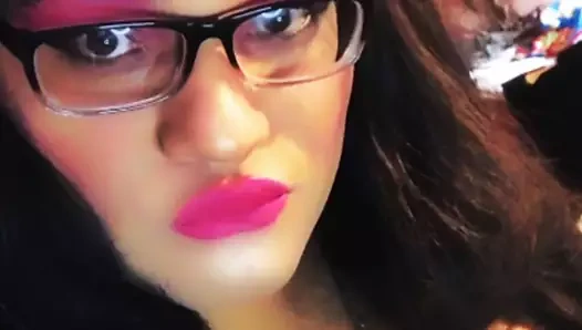 Üvey babalar için şirin görünüyorsun.