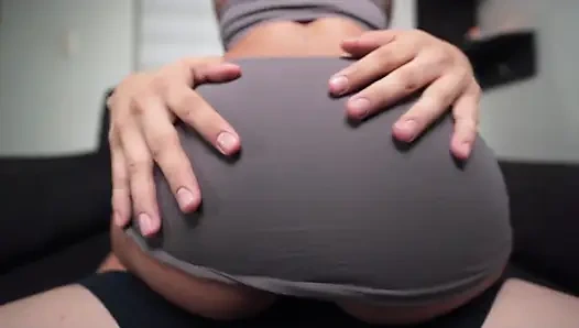 Bu esmer kadın kocasının yarağına binerken mutlu - tara rico