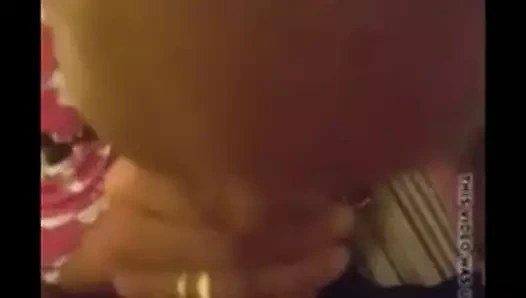 2 kadın emmek çük