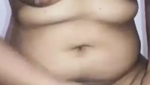 Savita yenge binicilikten hoşlanıyor (Hintçe ses kaydı)