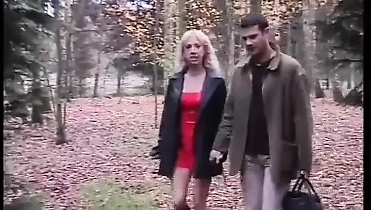 Parkta açık havada cinsel oyunlar