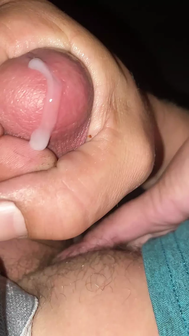 Gece yarısı okşuyor