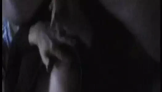 Göğüsler ve siyah ceket üzerinde twinks (özel video)