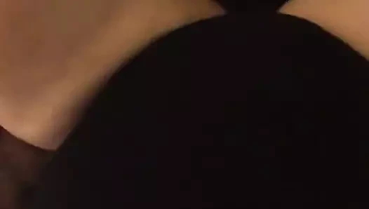 Dik eş sikikleri bir arkadaş 4