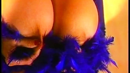 Fantasia - şehvetli busty bebek 3