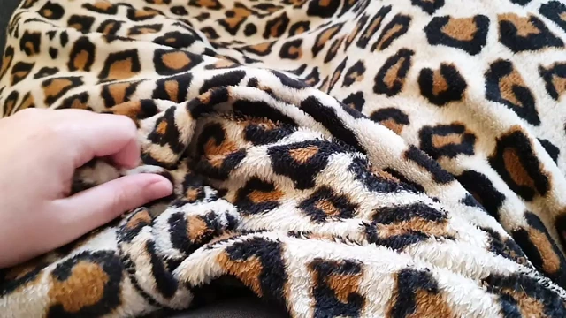 Koklağımla oynuyorum