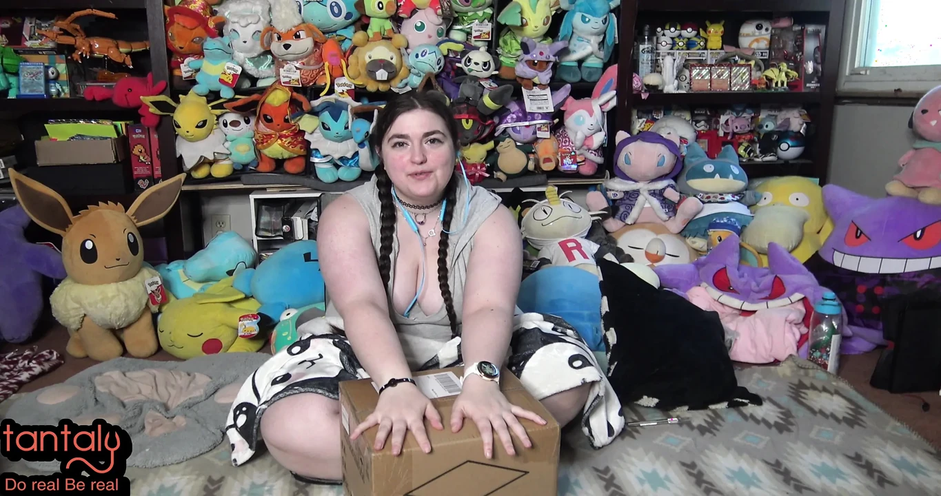 Must See: Abby Unboxes Tantalys Crystal Sex Doll Feat Lustfulgeeks Egirl Gamer Girl Year Old Bbw Orgasm K Porn (Full Video) - UK Special