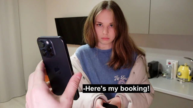 Из-за ошибки при бронировании я провела ночь с незнакомцем.