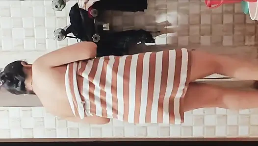 Latika büyük sert sikişiyor