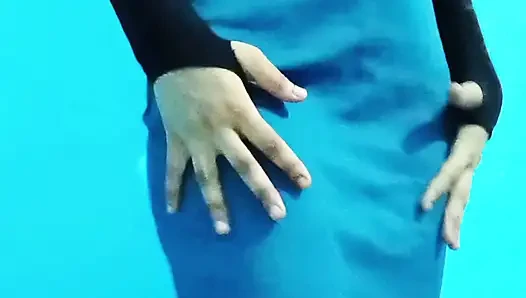 Güzel kız çok sert mastürbasyon yapıyor